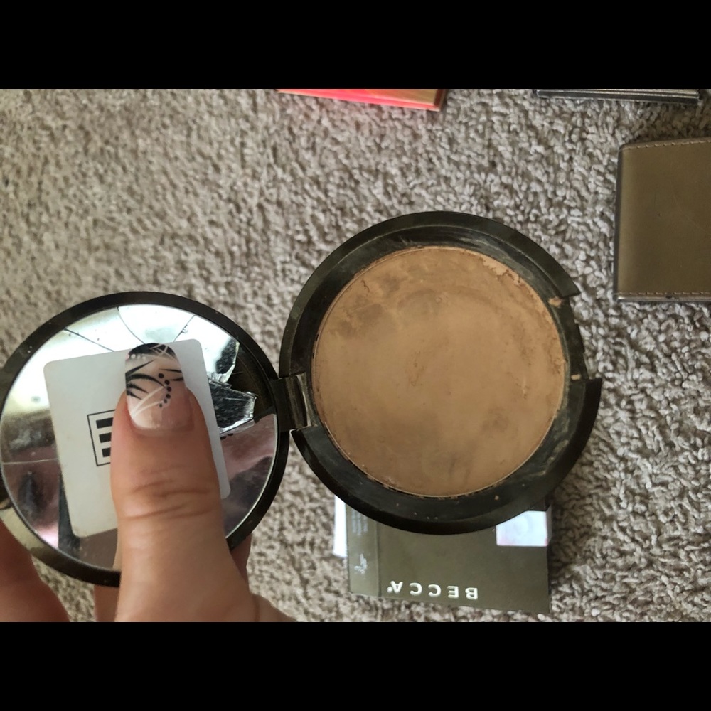 Bronzer lot - Picture 3 of 8